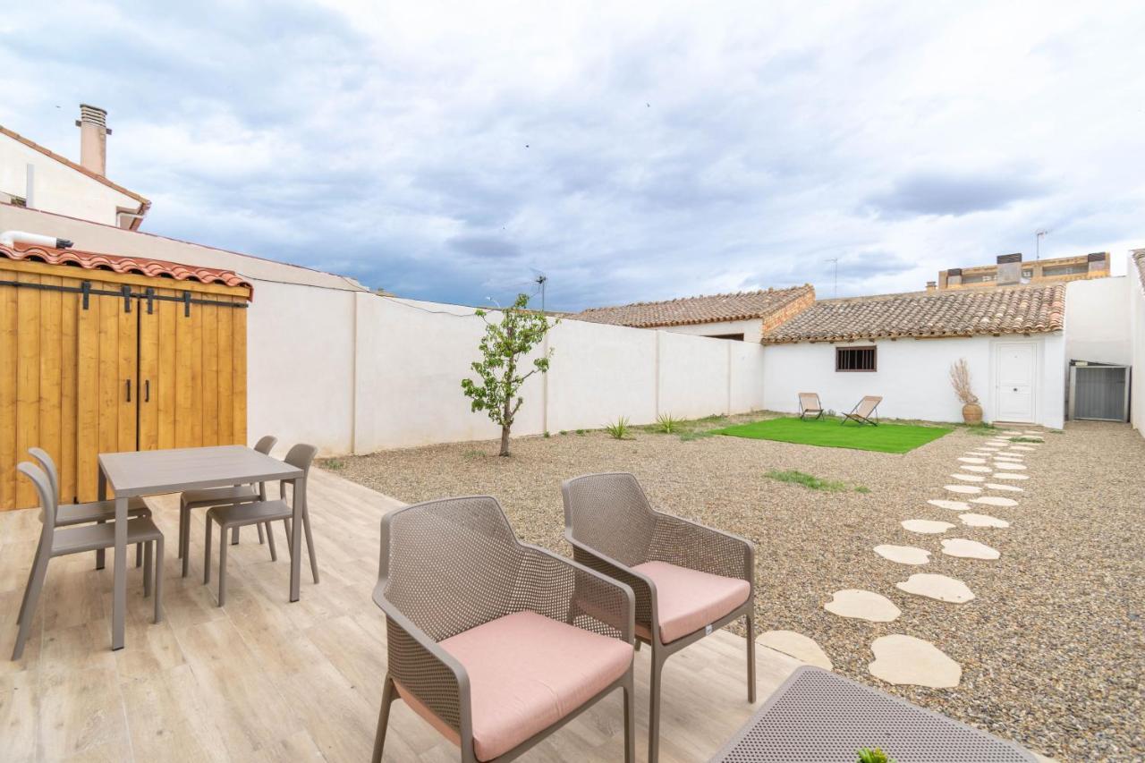 Casa Bardena Negra, Comodo Alojamiento Para Visitar Las Bardenas Y Sendaviva Fustinana Bagian luar foto
